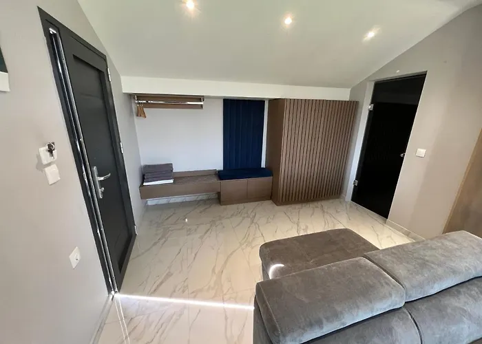 V Luxury بيت ضيافة بيفكوهوري