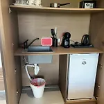 V Luxury 4*