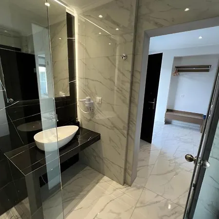 Guest house V Luxury Pefkochori