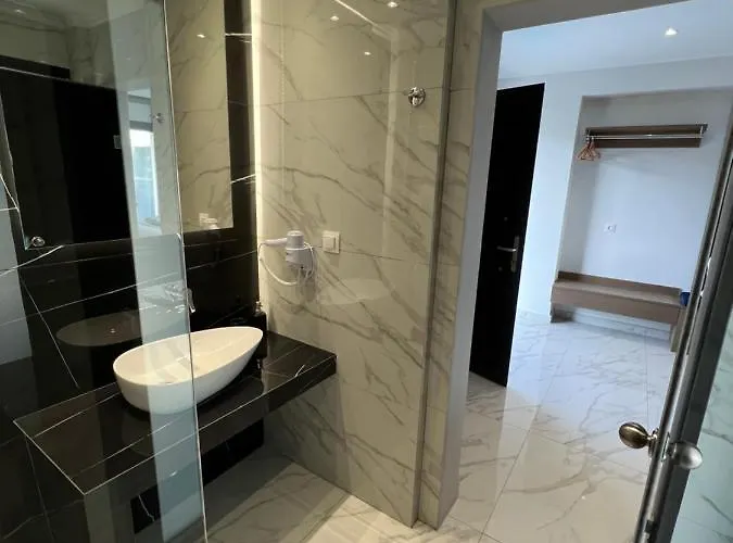 Affittacamere V Luxury Pefkochori