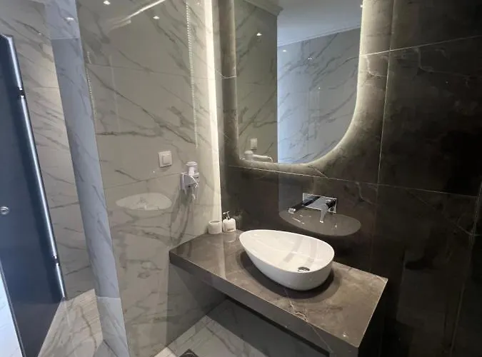 V Luxury 4* Pefkochori